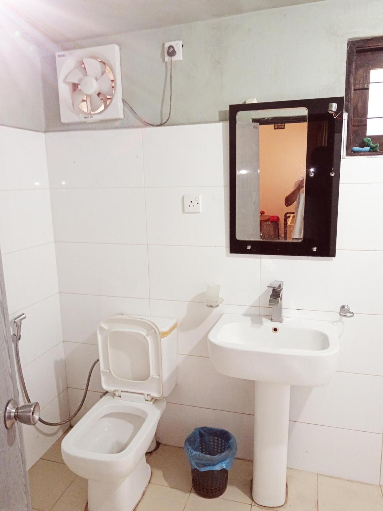 City Escape Hotel เอลลา ภายนอก รูปภาพ